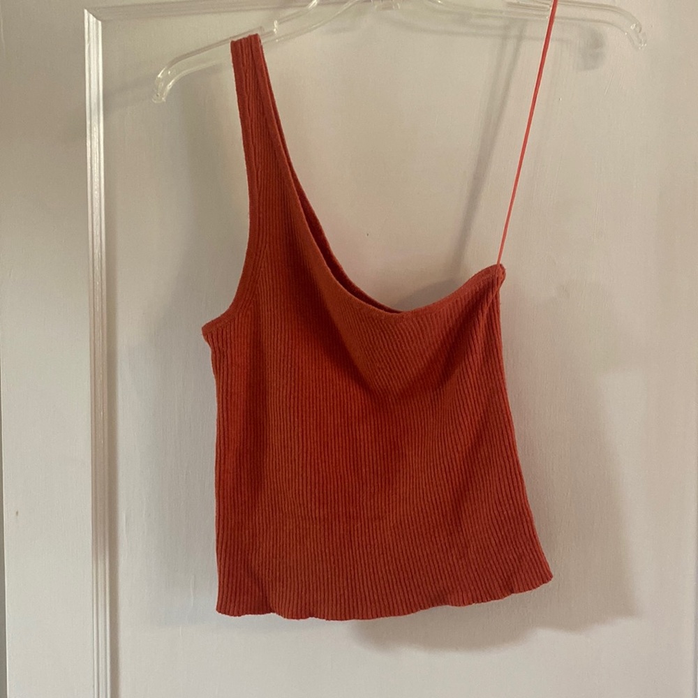 American Eagle - One shoulder, crop top